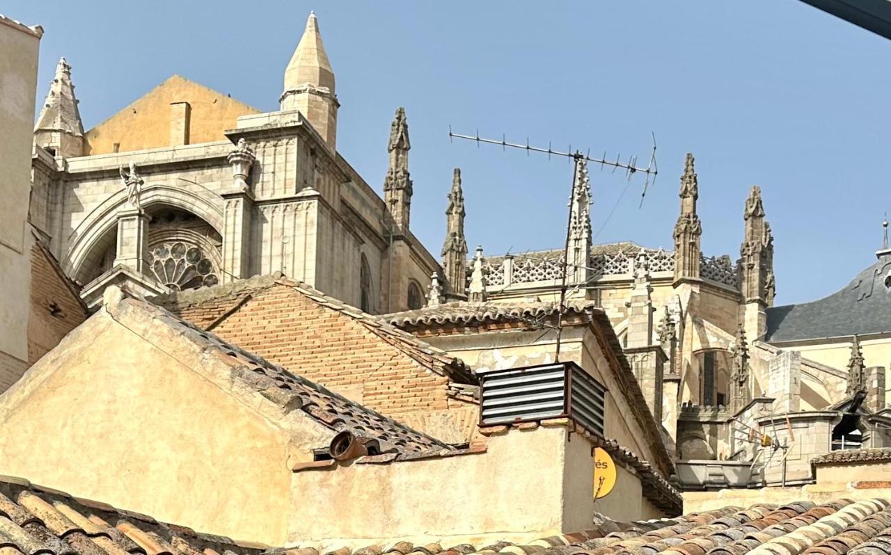Apartamento Canónigo - terraza con vistas Toledo Exterior foto