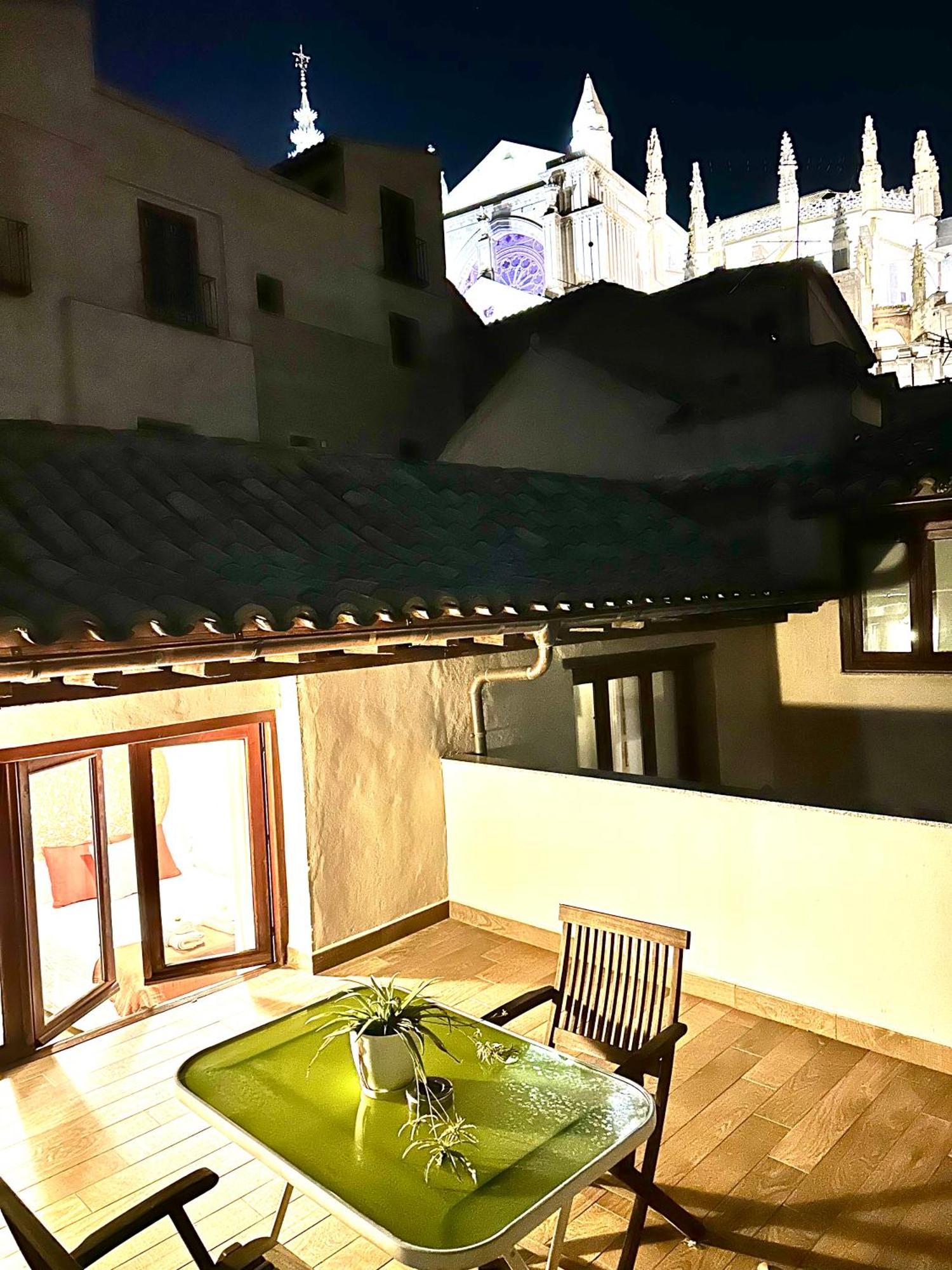 Apartamento Canónigo - terraza con vistas Toledo Exterior foto